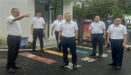 遂寧興業(yè)集團召開“問題大排查、作風大整治、工作大提升”專項行動現(xiàn)場推進會